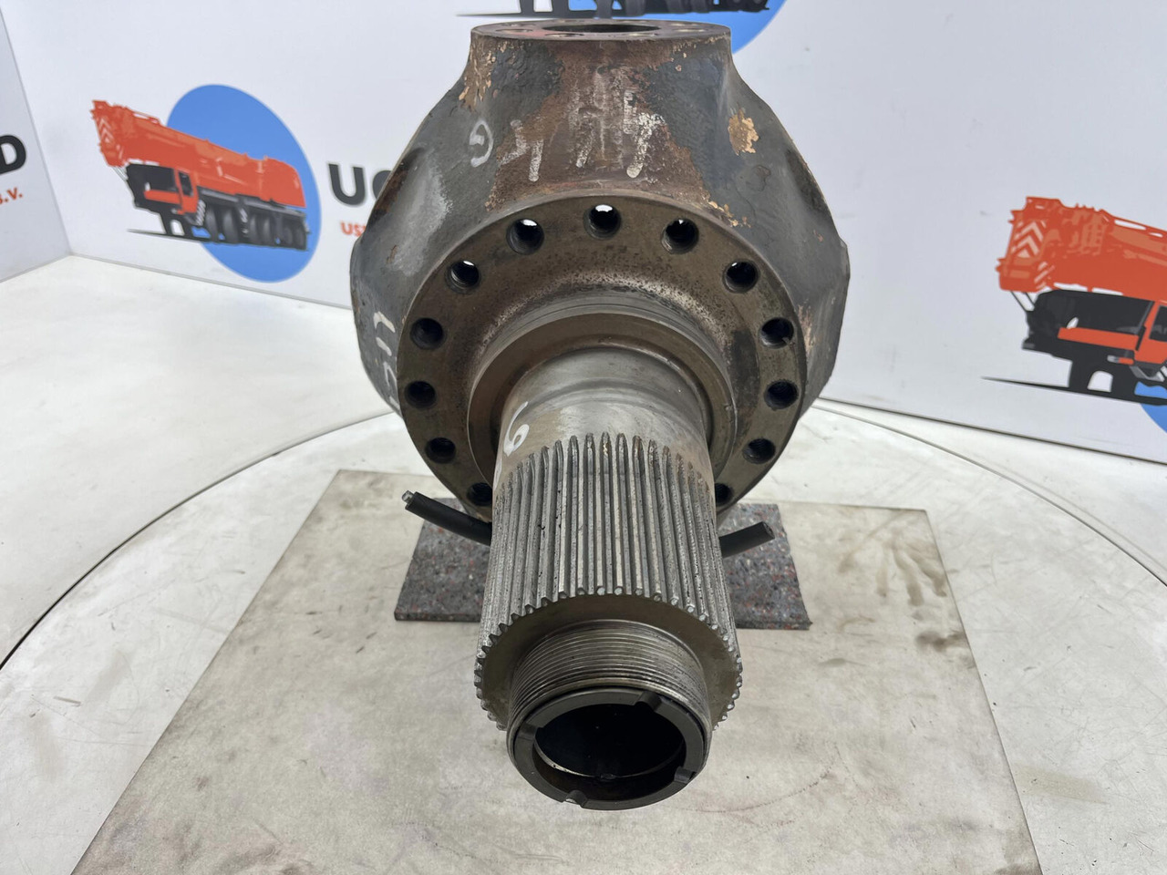 Terex PPM 480 ATT steering knuckle 16 holes axle 1 - Поворотный кулак для Мобильных кранов: фото 2 Terex PPM 480 ATT steering knuckle 16 holes axle 1 - Поворотный кулак для Мобильных кранов: фото 2