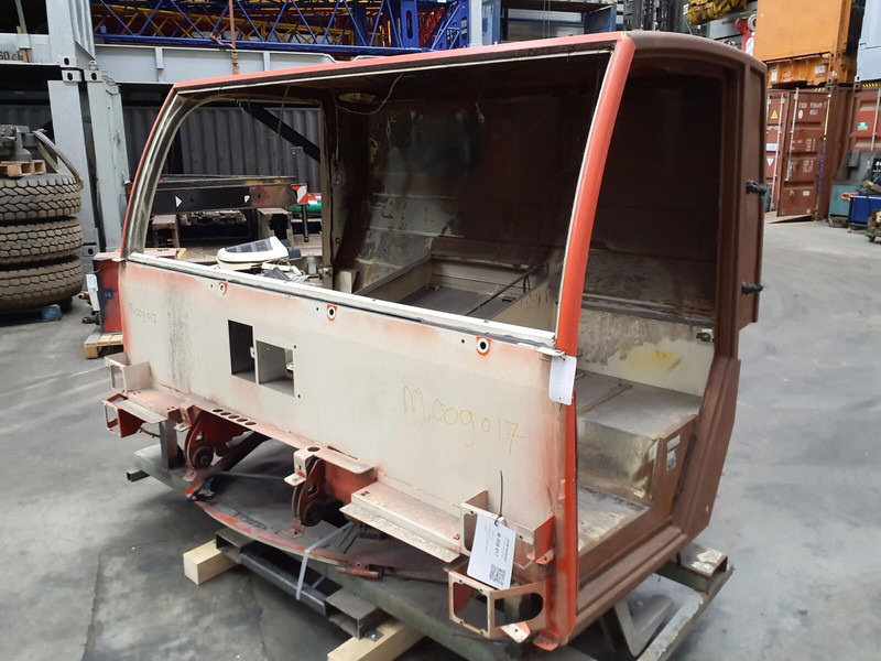 Terex PPM ATT lower cabin - Кабина и интерьер для Кранов: фото 2 Terex PPM ATT lower cabin - Кабина и интерьер для Кранов: фото 2