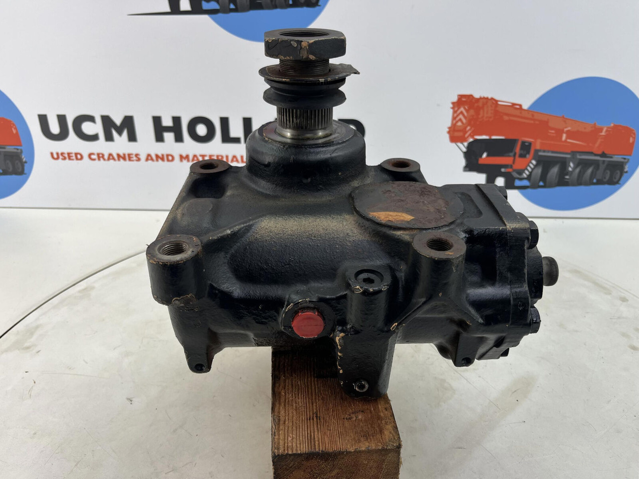 ZF ZF steering box - Рулевой механизм для Мобильных кранов: фото 4 ZF ZF steering box - Рулевой механизм для Мобильных кранов: фото 4