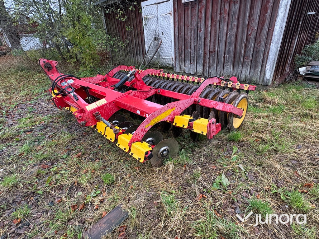 Carrier - Väderstad Carrier 350 - Дисковая борона: фото 1 Carrier - Väderstad Carrier 350 - Дисковая борона: фото 1