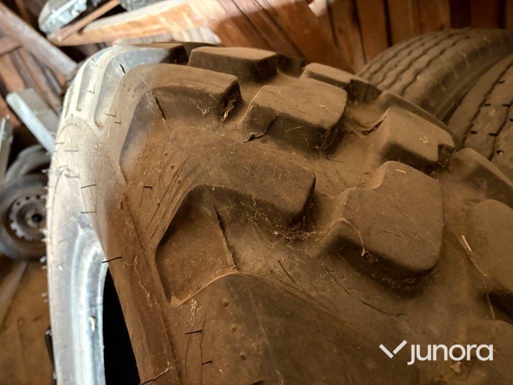 Шина Däck - Michelin 17.5 R 25: фото 9 Шина Däck - Michelin 17.5 R 25: фото 9