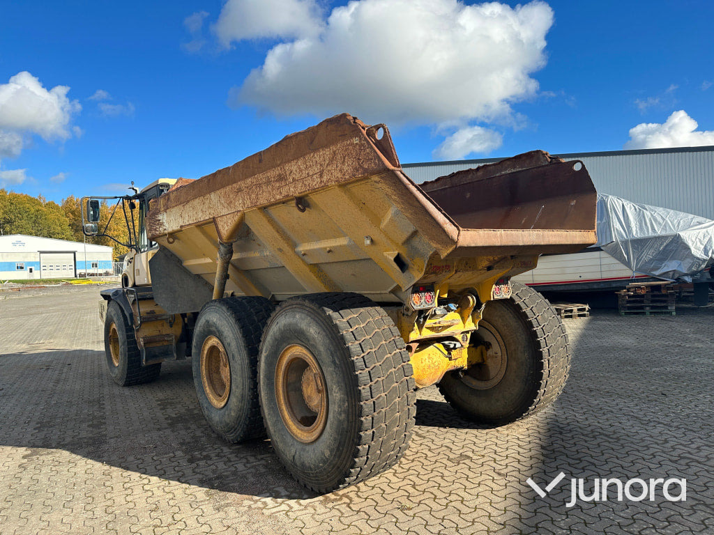 Dumper Bell B25D 6x6 - Сочленённый самосвал: фото 4 Dumper Bell B25D 6x6 - Сочленённый самосвал: фото 4