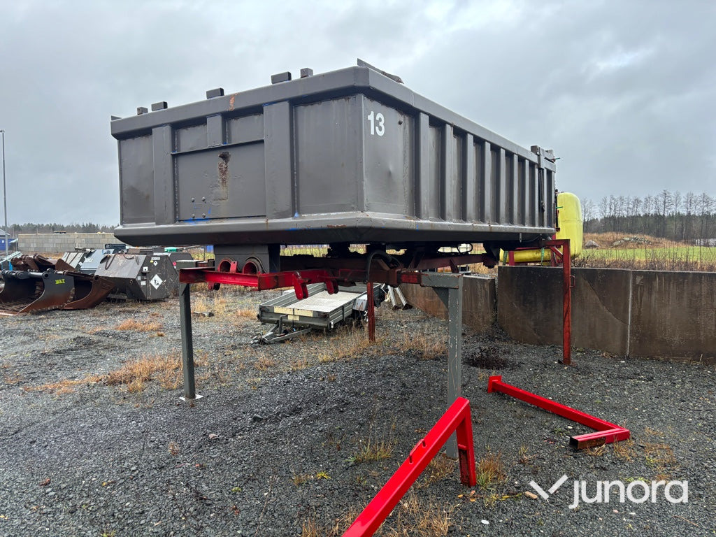 Flak - Blidsberg, med högtippande lucka - Кузов платформа: фото 5 Flak - Blidsberg, med högtippande lucka - Кузов платформа: фото 5