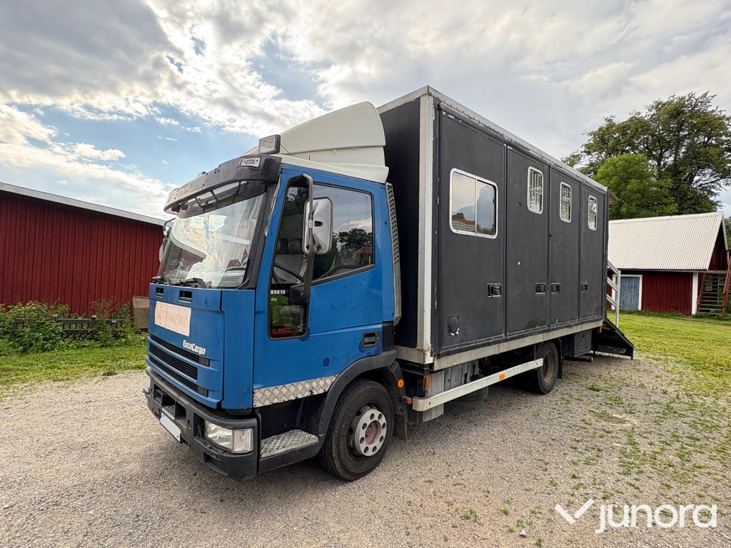 Hästtransport Iveco EuroCargo 85E18 - Коневоз: фото 1 Hästtransport Iveco EuroCargo 85E18 - Коневоз: фото 1