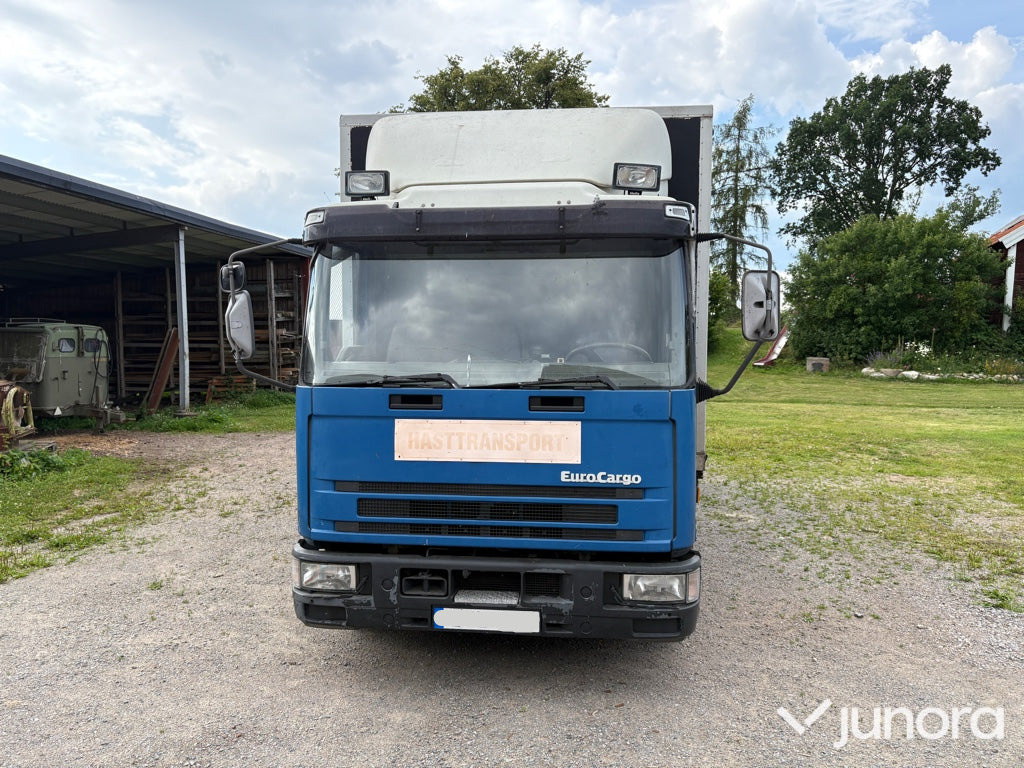 Hästtransport Iveco EuroCargo 85E18 - Коневоз: фото 3 Hästtransport Iveco EuroCargo 85E18 - Коневоз: фото 3