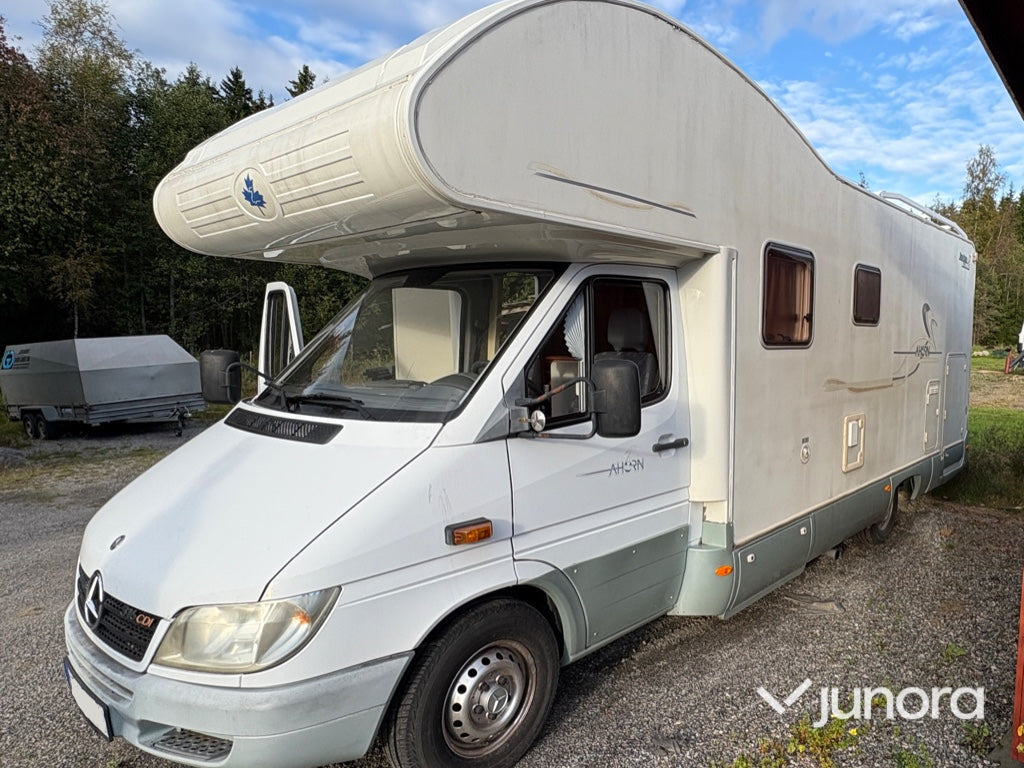 Husbil Mercedes-Benz AH CA 696 - Альковный автодом: фото 1 Husbil Mercedes-Benz AH CA 696 - Альковный автодом: фото 1