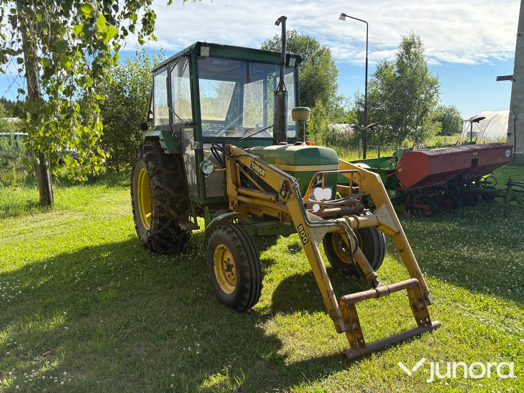 John Deere 1130 ink. 6st tillbehör. - Трактор: фото 1 John Deere 1130 ink. 6st tillbehör. - Трактор: фото 1