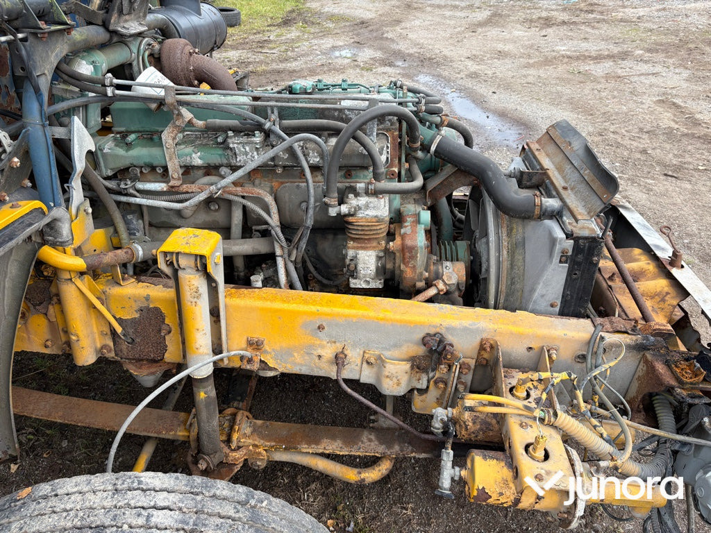 Motor & växellåda - Volvo, FL 5.5 4X2 - Двигатель и запчасти для Грузовиков: фото 4 Motor & växellåda - Volvo, FL 5.5 4X2 - Двигатель и запчасти для Грузовиков: фото 4