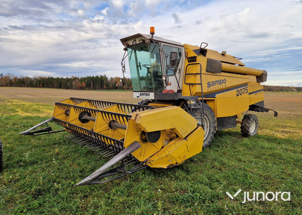 Skördetröska - Sampo Rosenlew, 2075 - Зерноуборочный комбайн: фото 1 Skördetröska - Sampo Rosenlew, 2075 - Зерноуборочный комбайн: фото 1
