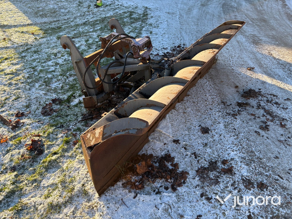 Snöplog - Holms TKHP 80-320 - Отвал для снега: фото 5 Snöplog - Holms TKHP 80-320 - Отвал для снега: фото 5