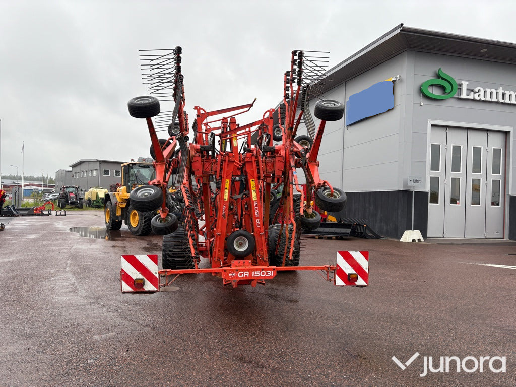 Strängläggare Kuhn GA15031 - Сеноворошилка: фото 4 Strängläggare Kuhn GA15031 - Сеноворошилка: фото 4
