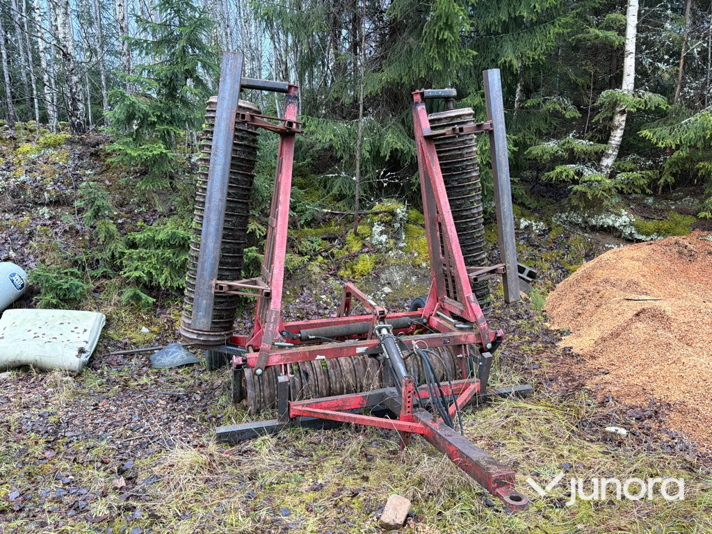 Vält - Väderstad 77 B-6 - Полевой каток: фото 3 Vält - Väderstad 77 B-6 - Полевой каток: фото 3