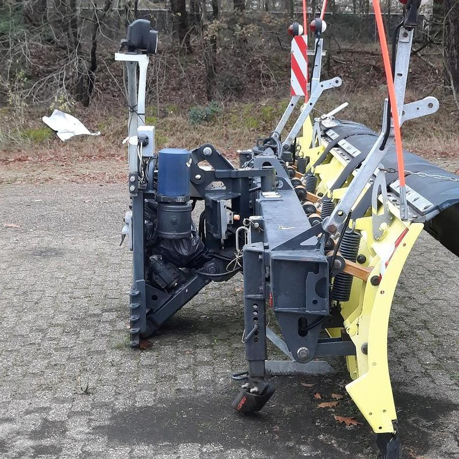 Nido ML51A - Снегоуборочная машина: фото 3 Nido ML51A - Снегоуборочная машина: фото 3