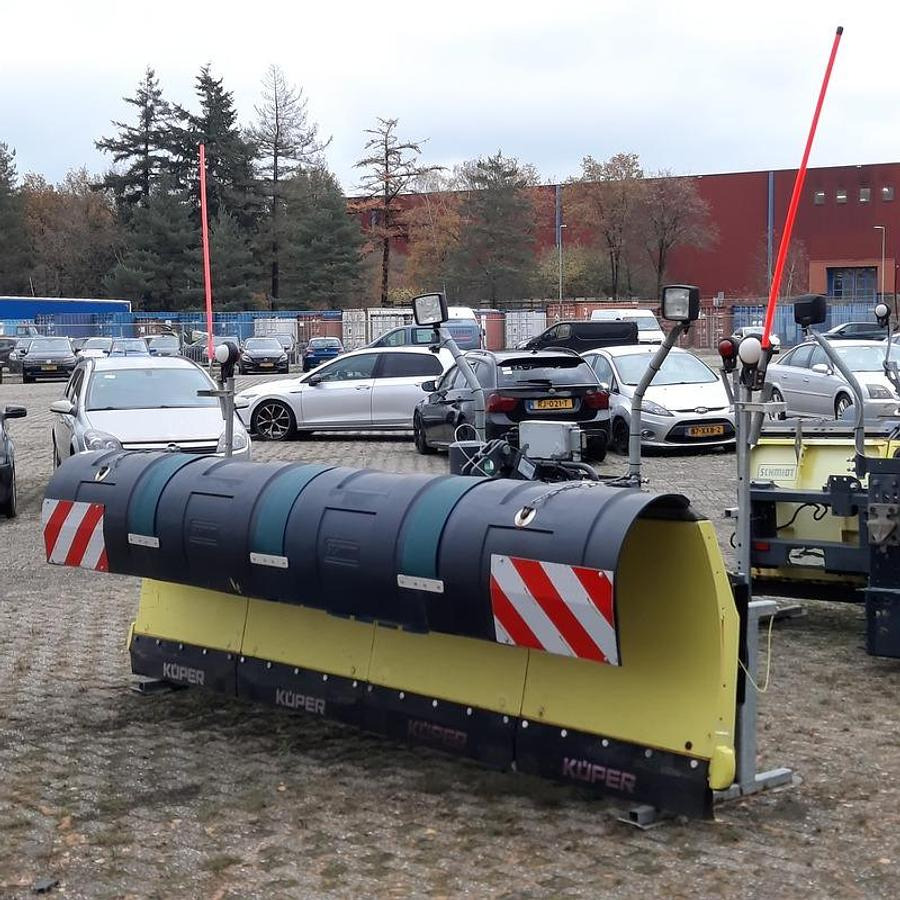 Nido SL36 - Снегоуборочная машина: фото 1 Nido SL36 - Снегоуборочная машина: фото 1