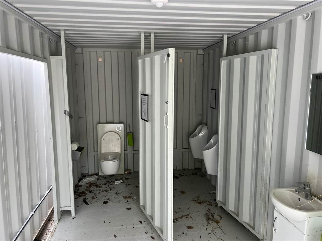 5 stk 20 fods indrettet til WC - baderum - Сменный кузов - фургон: фото 2 5 stk 20 fods indrettet til WC - baderum - Сменный кузов - фургон: фото 2