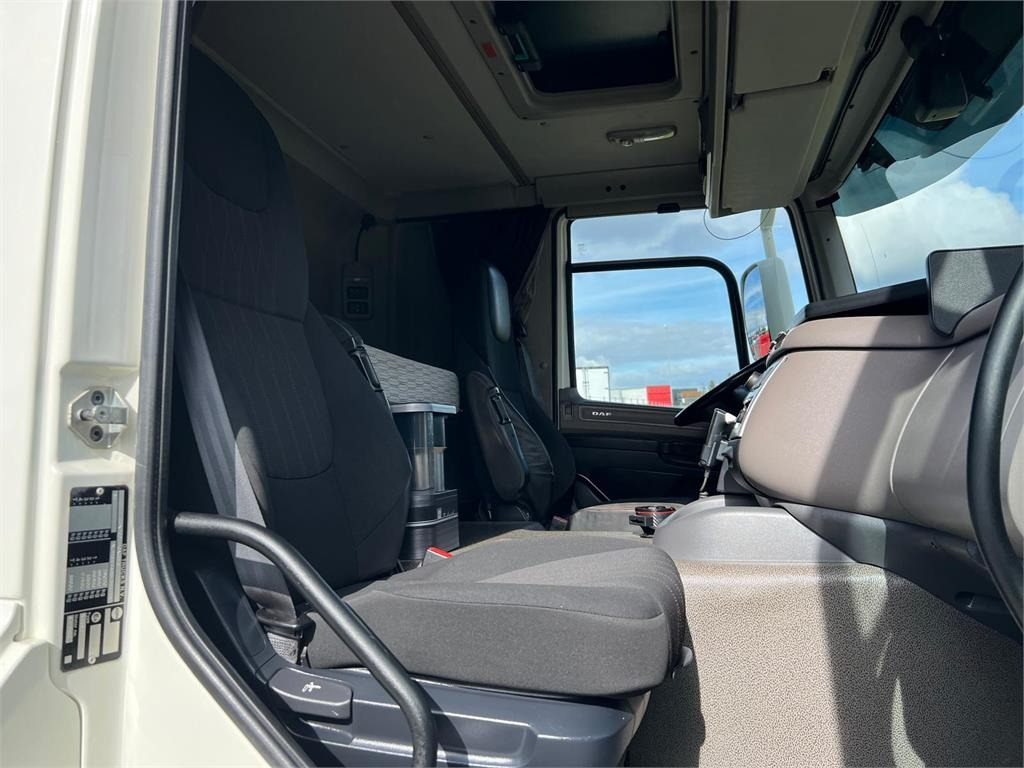 Крюковой мультилифт DAF CF 530 6x2*4 FAN: фото 6