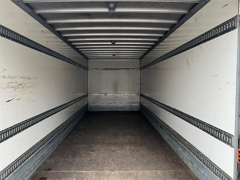 DAF LF 260 - Грузовик с закрытым кузовом: фото 5 DAF LF 260 - Грузовик с закрытым кузовом: фото 5