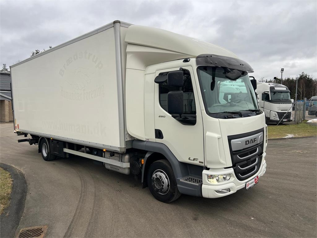 DAF LF 260 - Грузовик с закрытым кузовом: фото 2 DAF LF 260 - Грузовик с закрытым кузовом: фото 2