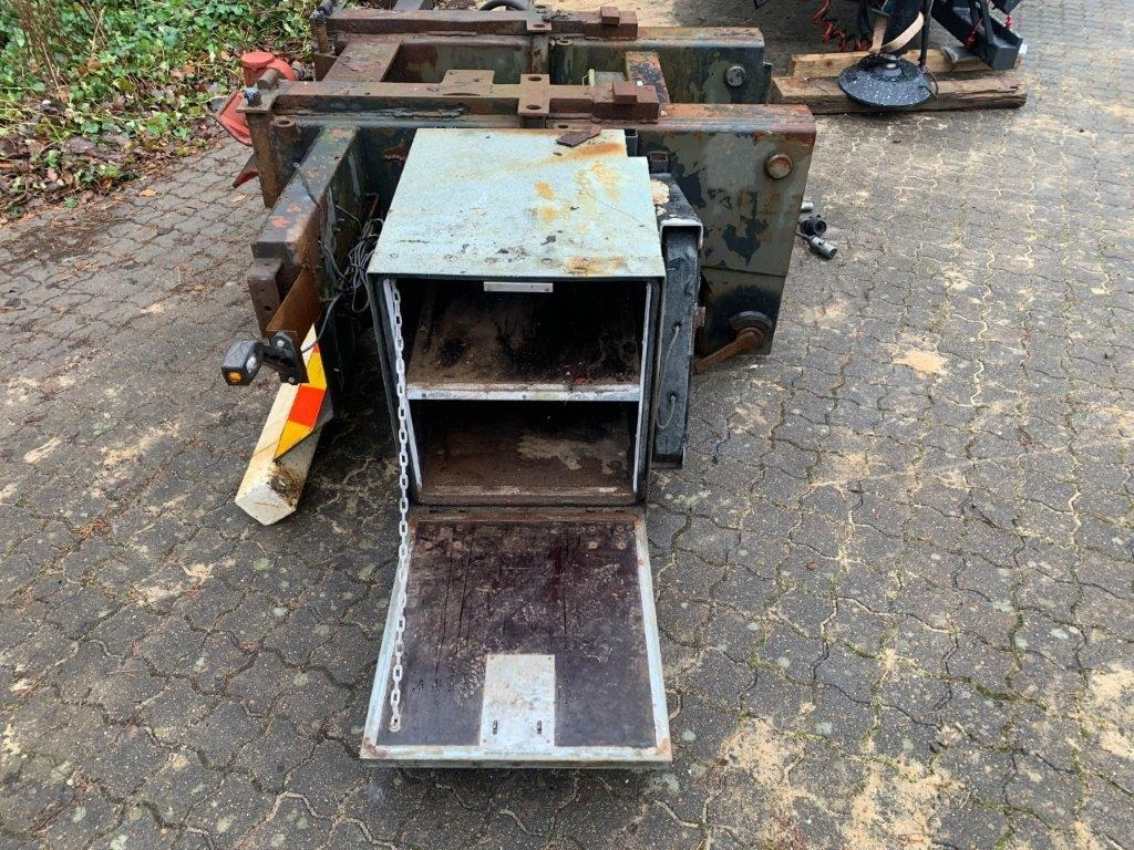 HMF 20,5 T-M kran konsol med træktravers - Кузов и экстерьер для Грузовиков: фото 3 HMF 20,5 T-M kran konsol med træktravers - Кузов и экстерьер для Грузовиков: фото 3