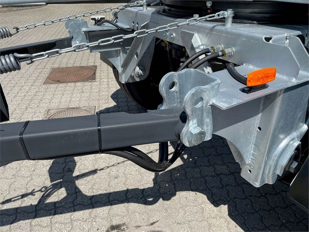 Hangler ZWP - H180 18 ton - Прицеп-контейнеровоз/ Сменный кузов: фото 5 Hangler ZWP - H180 18 ton - Прицеп-контейнеровоз/ Сменный кузов: фото 5