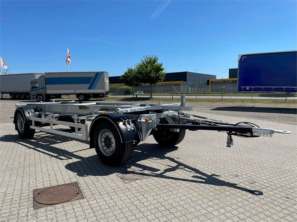 Hangler ZWP - H180 18 ton - Прицеп-контейнеровоз/ Сменный кузов: фото 3 Hangler ZWP - H180 18 ton - Прицеп-контейнеровоз/ Сменный кузов: фото 3