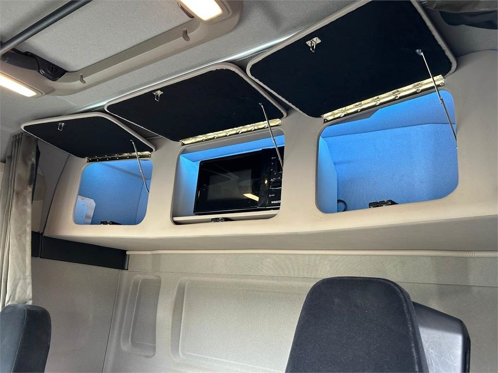 Грузовик с закрытым кузовом MAN TGL 8-220 4x2 BL incl. 2 stk veksellad: фото 15