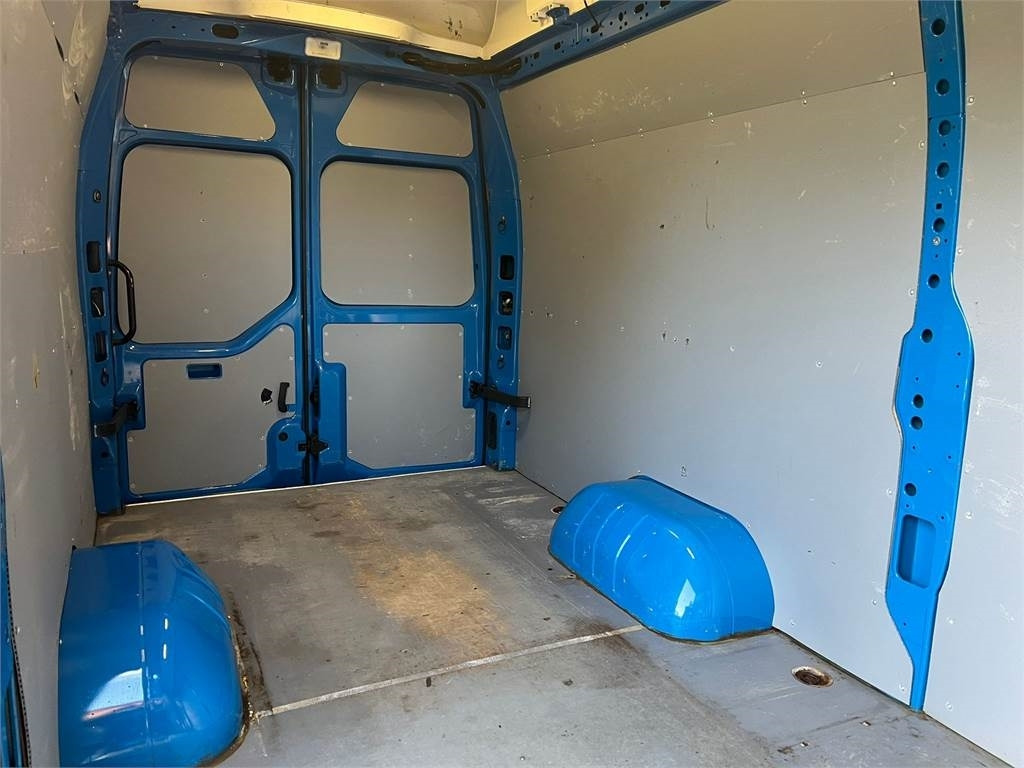 Renault Master 2.3 DCI 165 Rwd Twin L3H3 - Цельнометаллический фургон: фото 3 Renault Master 2.3 DCI 165 Rwd Twin L3H3 - Цельнометаллический фургон: фото 3