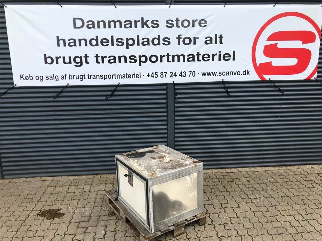 Værktøjskasse L 850 x H 615 x D 710 - Инструмент/ Оборудование: фото 1 Værktøjskasse L 850 x H 615 x D 710 - Инструмент/ Оборудование: фото 1