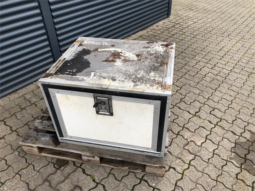 Værktøjskasse L 850 x H 615 x D 710 - Инструмент/ Оборудование: фото 2 Værktøjskasse L 850 x H 615 x D 710 - Инструмент/ Оборудование: фото 2