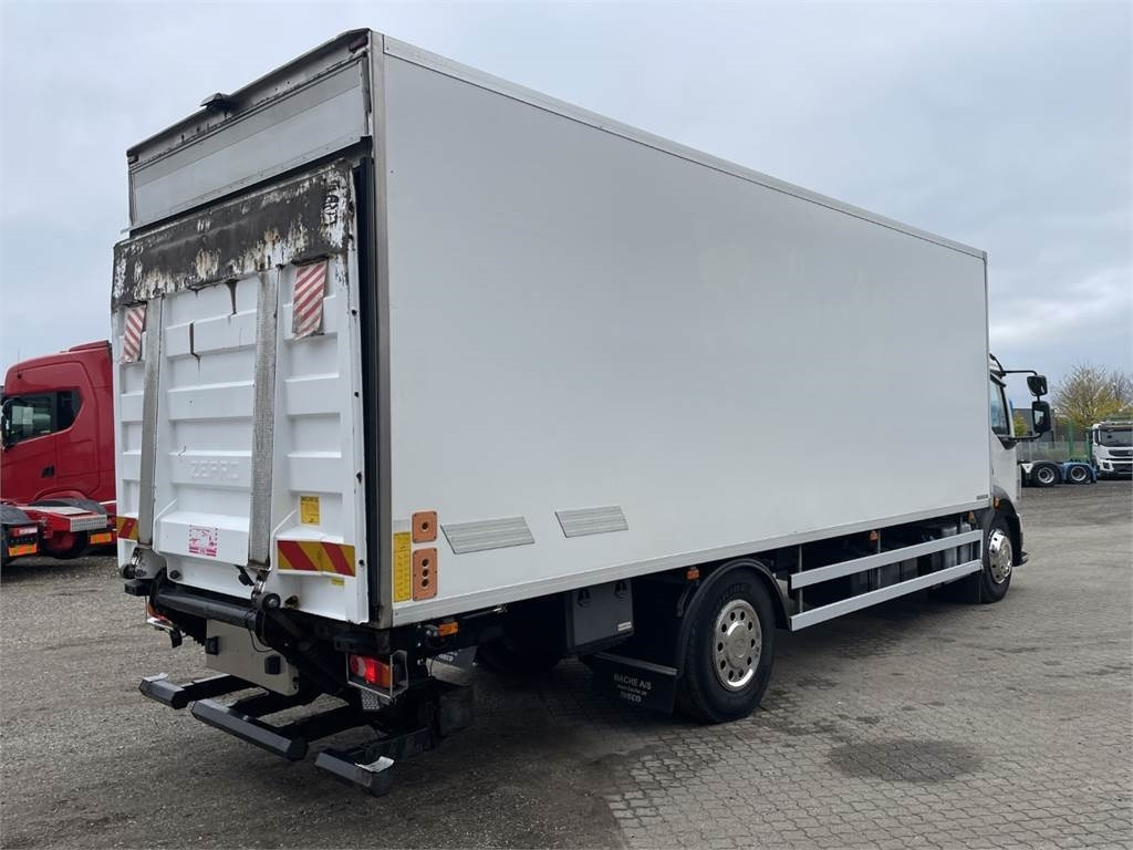Volvo FL 250HK 18 ton dobbelt copartment - Рефрижератор: фото 2 Volvo FL 250HK 18 ton dobbelt copartment - Рефрижератор: фото 2