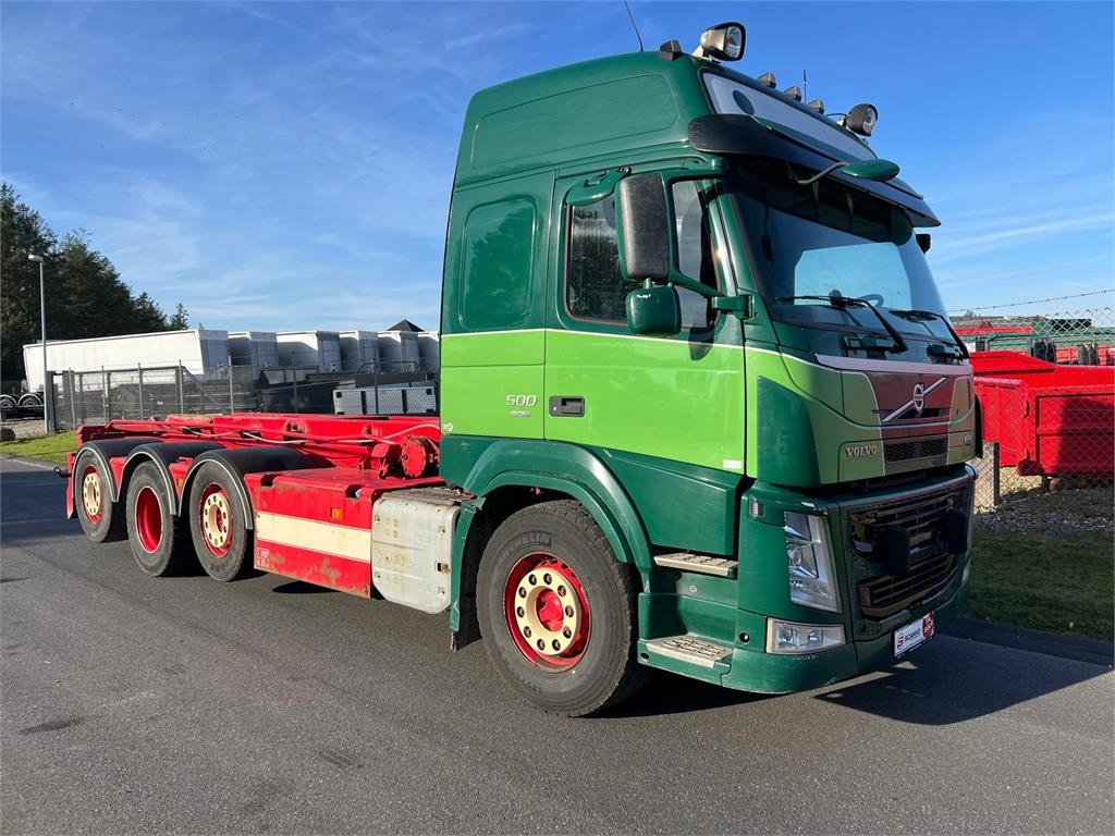 Volvo FM500 8x2*6 rigid pusher-tag tridem - Портальный бункеровоз: фото 1 Volvo FM500 8x2*6 rigid pusher-tag tridem - Портальный бункеровоз: фото 1