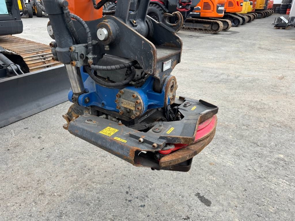 Doosan DX 140 LCR-5 Pyörittäjällä  лизинг Doosan DX 140 LCR-5 Pyörittäjällä: фото 8