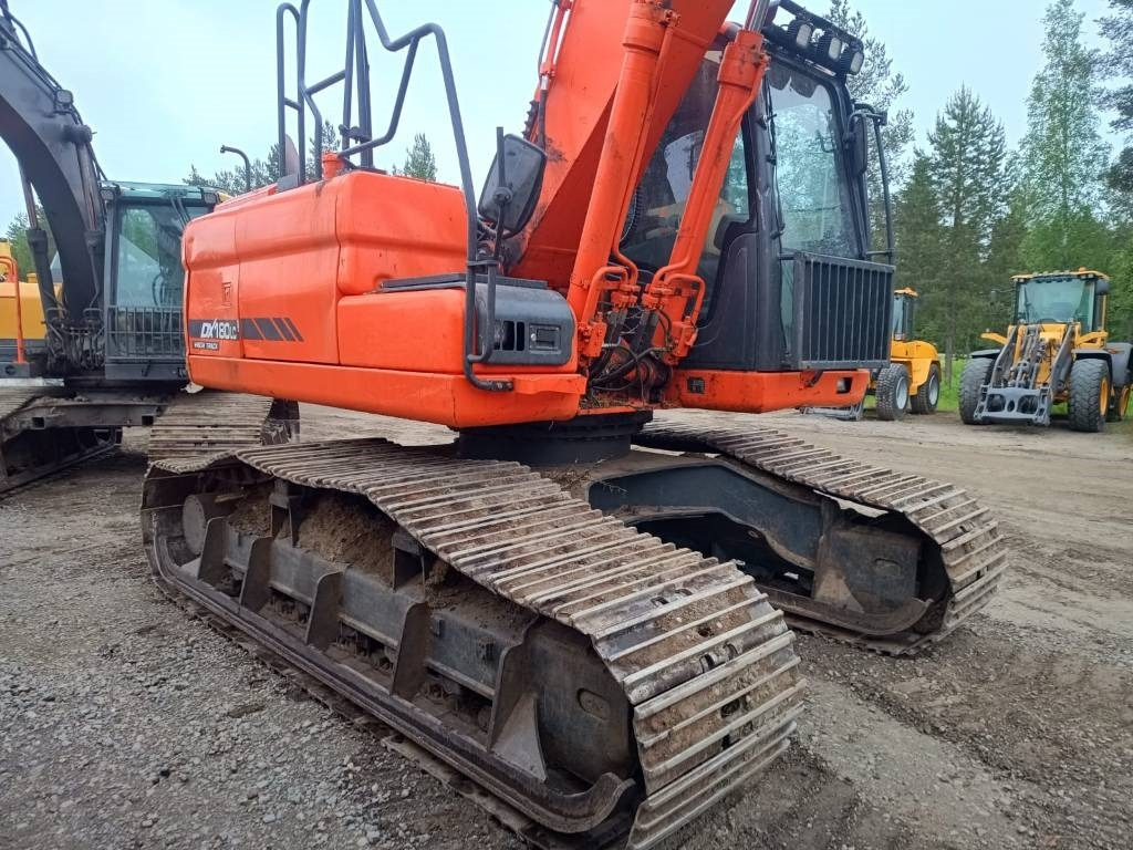 Doosan DX180LCH-3 HIGH TRACK, KALLISTAJALLA - Гусеничный экскаватор: фото 5 Doosan DX180LCH-3 HIGH TRACK, KALLISTAJALLA - Гусеничный экскаватор: фото 5
