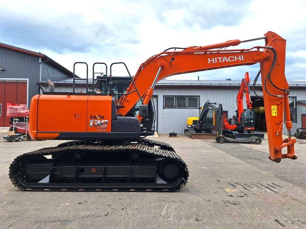 Гусеничный экскаватор Hitachi ZX130LC-7M -SUOLUSTA-: фото 6