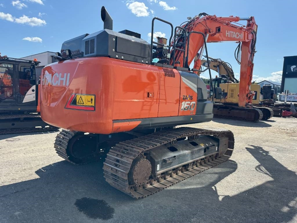 Hitachi ZX160LC-7 - Гусеничный экскаватор: фото 5 Hitachi ZX160LC-7 - Гусеничный экскаватор: фото 5