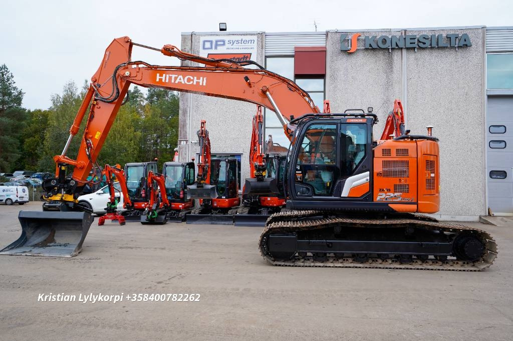 Hitachi ZX225USLC-7 ENGCON JA NOVATRON - Гусеничный экскаватор: фото 1 Hitachi ZX225USLC-7 ENGCON JA NOVATRON - Гусеничный экскаватор: фото 1