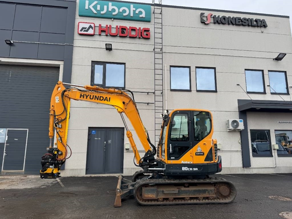 Hyundai R80CR-9A PYÖRITTÄJÄLLÄ - Мини-экскаватор: фото 1 Hyundai R80CR-9A PYÖRITTÄJÄLLÄ - Мини-экскаватор: фото 1
