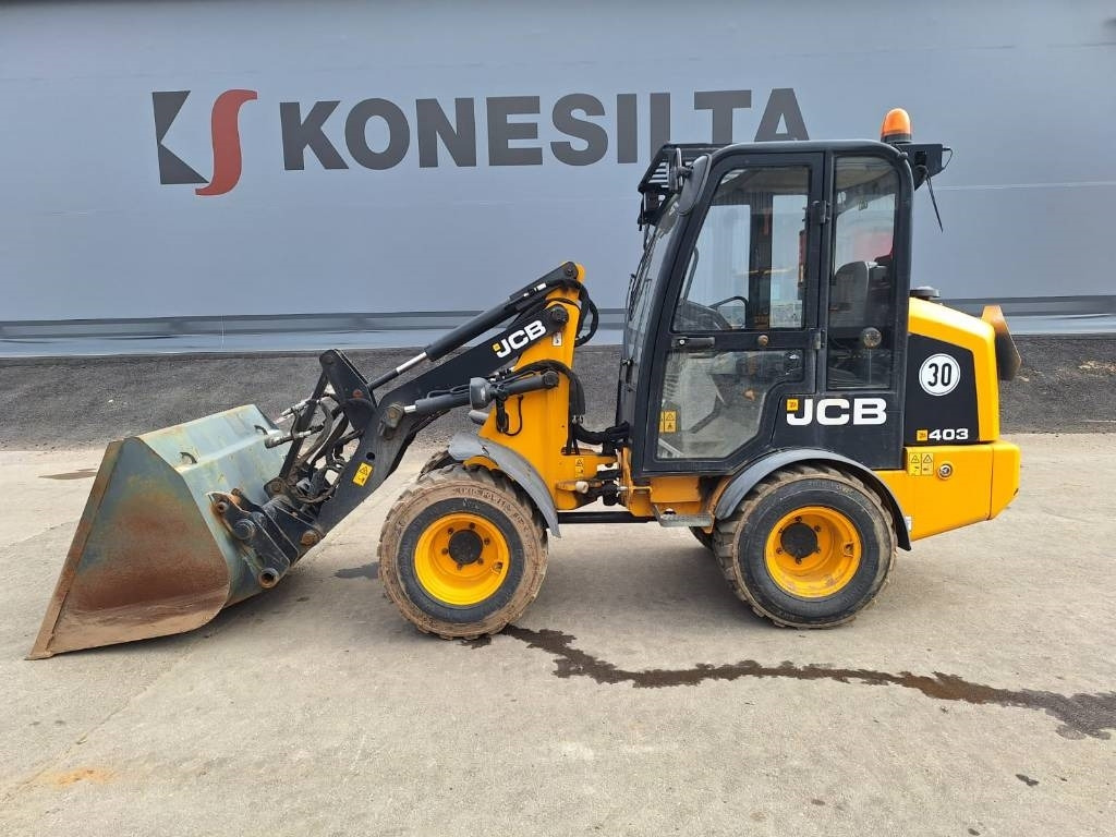 JCB 403 PIIKIT JA KAUHA - Компактный фронтальный погрузчик: фото 1 JCB 403 PIIKIT JA KAUHA - Компактный фронтальный погрузчик: фото 1