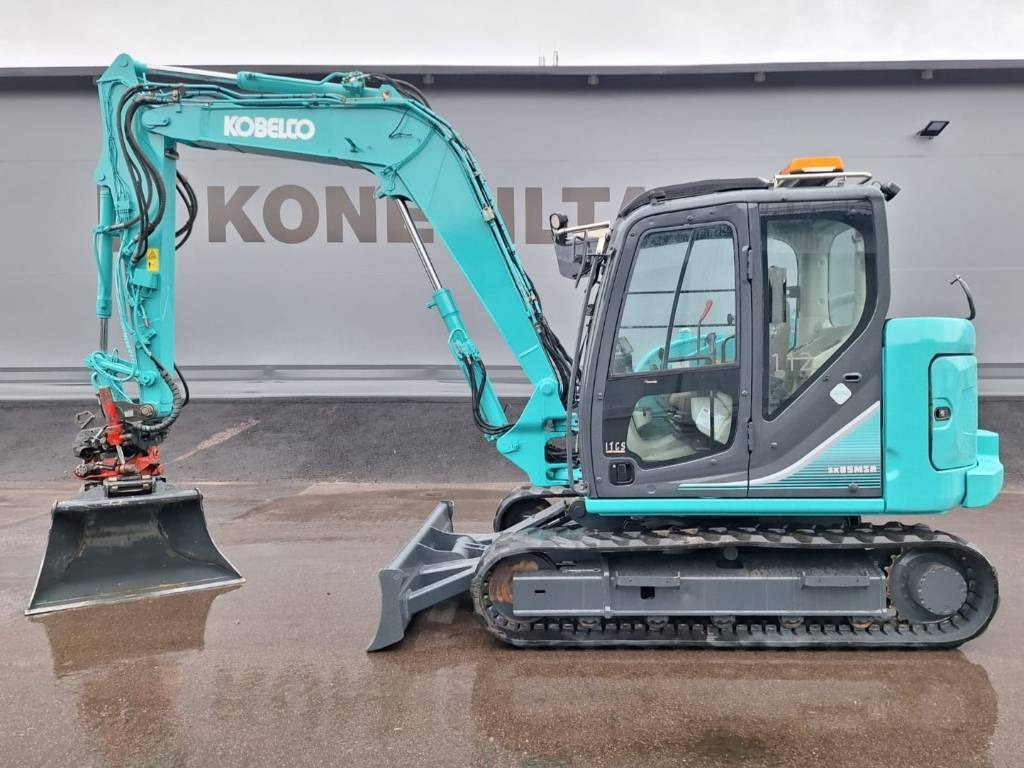 Kobelco SK85MSR-3 PYÖRITTÄJÄLLÄ - Мини-экскаватор: фото 1 Kobelco SK85MSR-3 PYÖRITTÄJÄLLÄ - Мини-экскаватор: фото 1