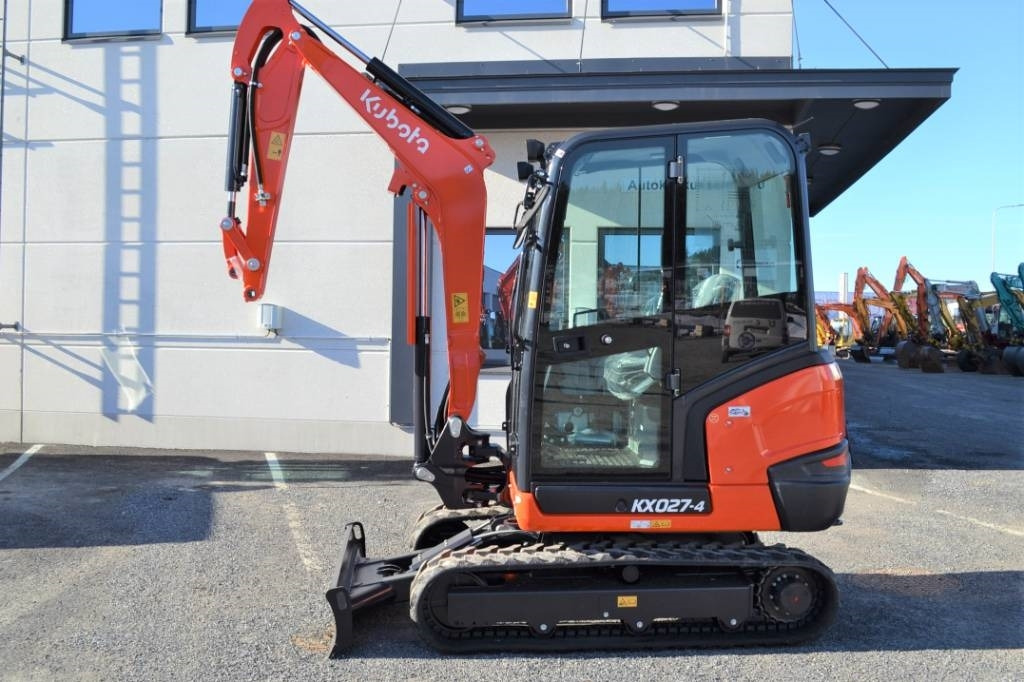 Kubota KX027-4 UUSI, TAKUU 24KK - Мини-экскаватор: фото 1 Kubota KX027-4 UUSI, TAKUU 24KK - Мини-экскаватор: фото 1