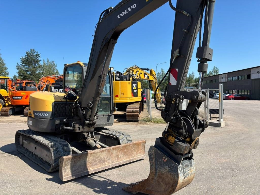 Volvo ECR88D - Мини-экскаватор: фото 3 Volvo ECR88D - Мини-экскаватор: фото 3