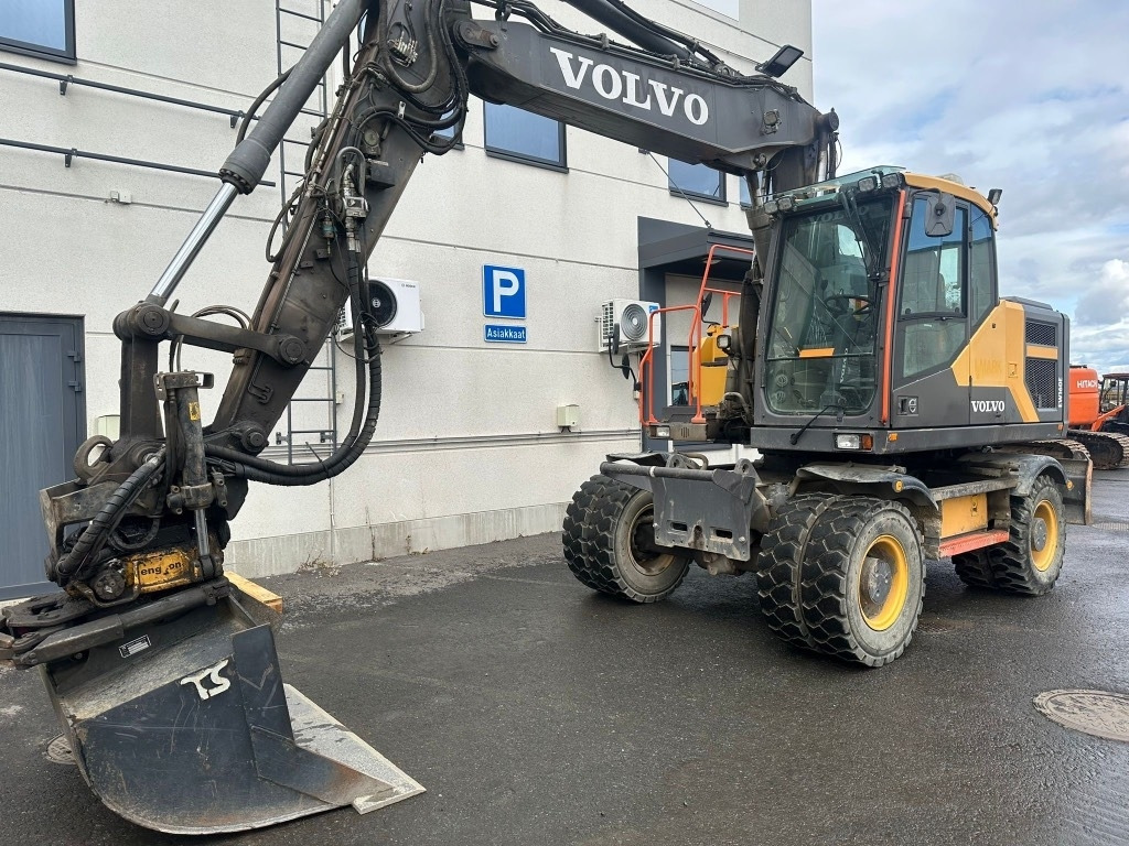 Volvo EW160E PYÖRITTÄJÄLLÄ - Колёсный экскаватор: фото 2 Volvo EW160E PYÖRITTÄJÄLLÄ - Колёсный экскаватор: фото 2