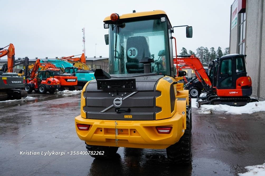 Volvo L30HS UUSI AJAMATON - Колёсный погрузчик: фото 4 Volvo L30HS UUSI AJAMATON - Колёсный погрузчик: фото 4