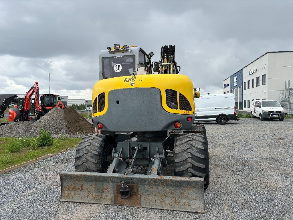 Wacker Neuson EW 100 - Колёсный экскаватор: фото 3 Wacker Neuson EW 100 - Колёсный экскаватор: фото 3