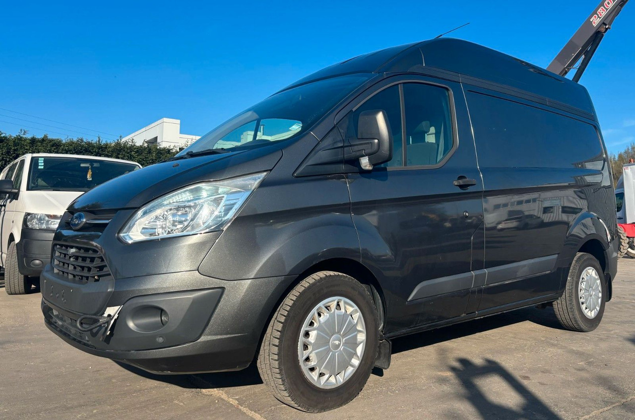 Легковой фургон Ford Transit Custom 2.2TDCI. Motor Defekt!: фото 6