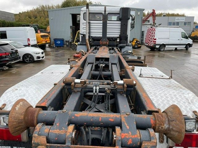 MAN 33-350. 6X6. Motorschaden. - Крюковой мультилифт: фото 5 MAN 33-350. 6X6. Motorschaden. - Крюковой мультилифт: фото 5