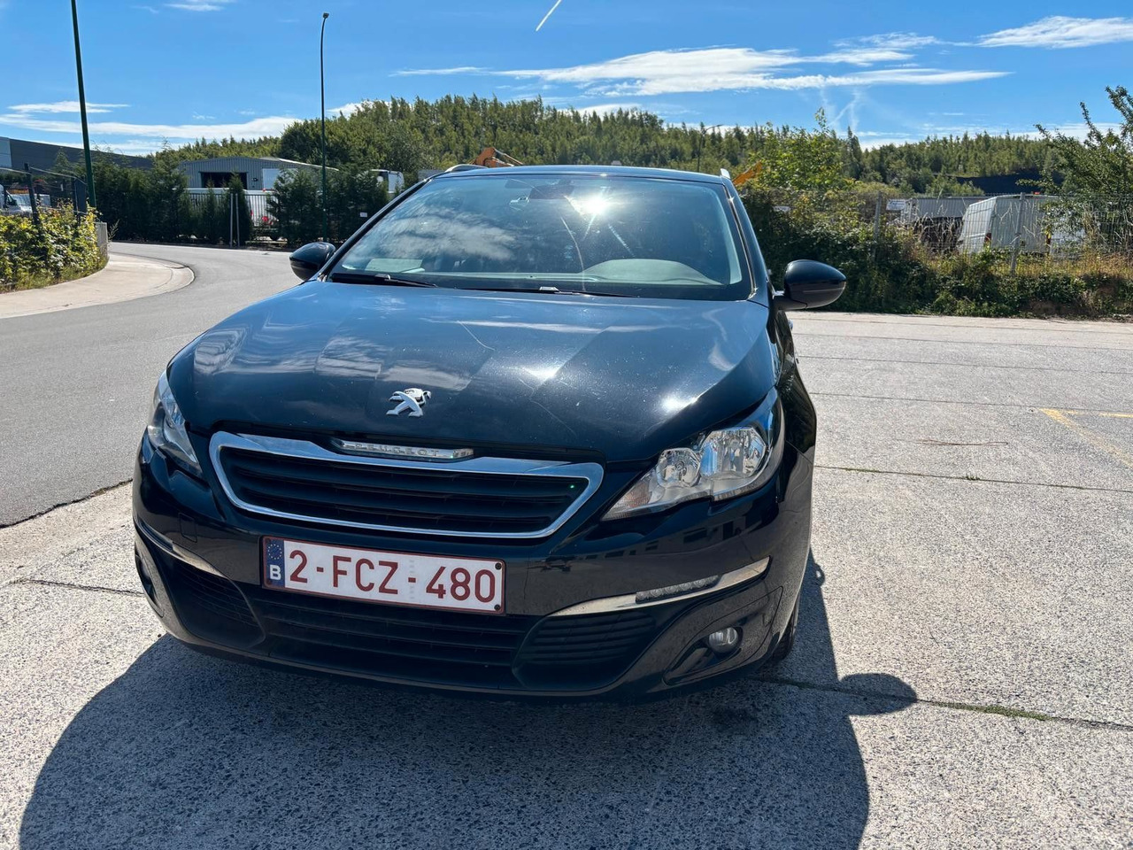 Peugeot 308 Klima. Kamera. Navi. Tempomat - Универсал: фото 4 Peugeot 308 Klima. Kamera. Navi. Tempomat - Универсал: фото 4