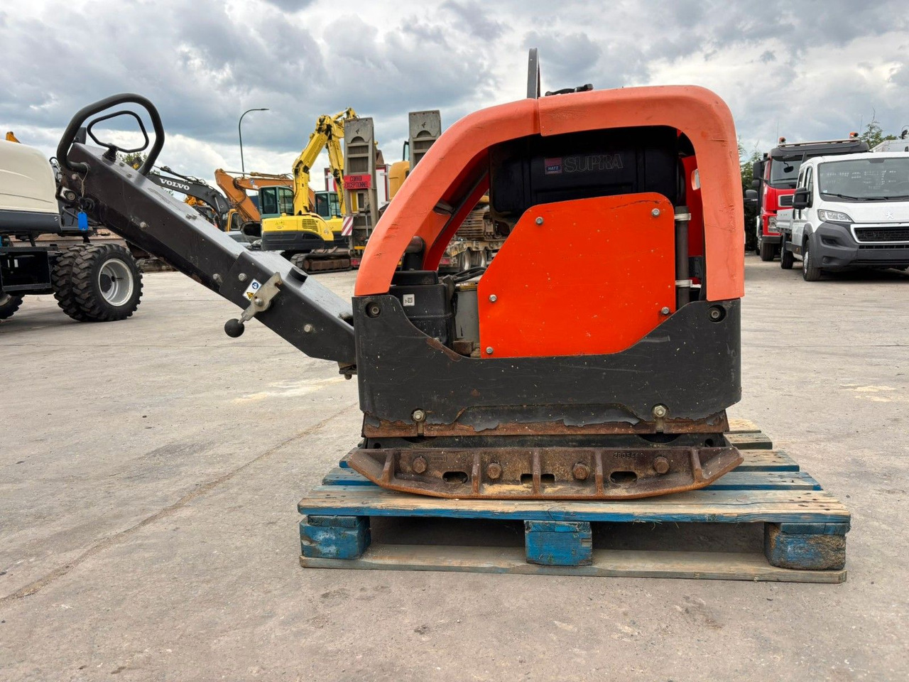 Plate Wals Husqvarna LG504 - Виброплита: фото 3 Plate Wals Husqvarna LG504 - Виброплита: фото 3