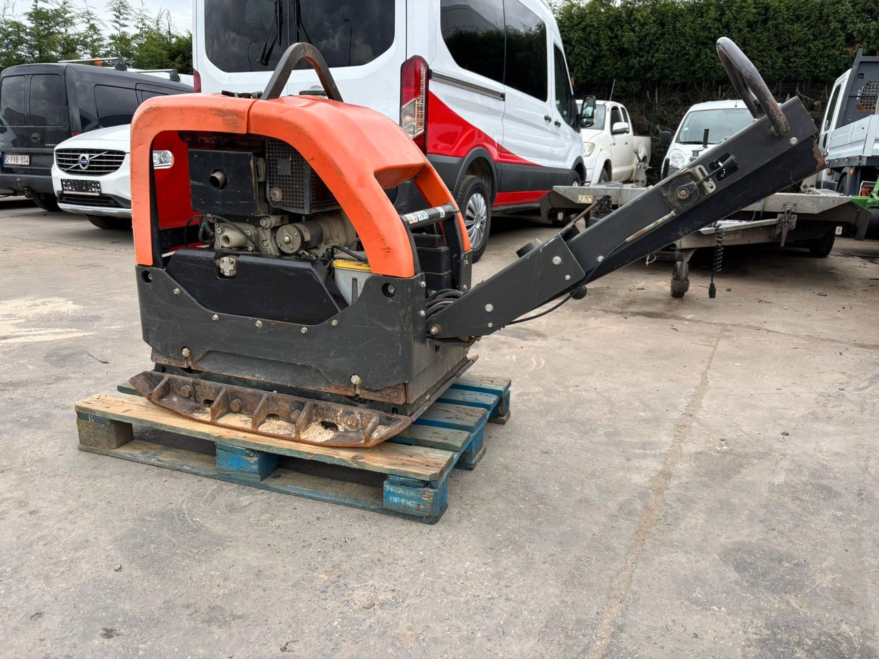 Plate Wals Husqvarna LG504 - Виброплита: фото 1 Plate Wals Husqvarna LG504 - Виброплита: фото 1
