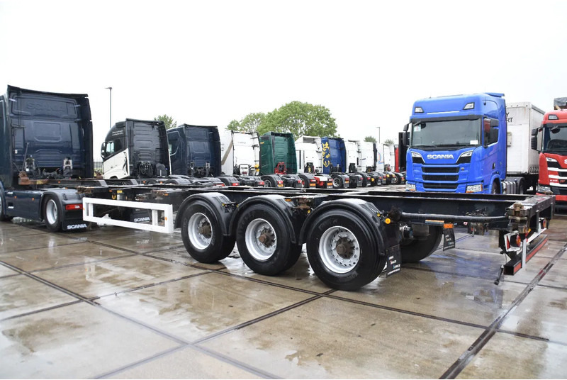 Krone SDC 27 - BPW AXLES - DRUM BRAKES - - Полуприцеп-контейнеровоз/ Сменный кузов: фото 4 Krone SDC 27 - BPW AXLES - DRUM BRAKES - - Полуприцеп-контейнеровоз/ Сменный кузов: фото 4